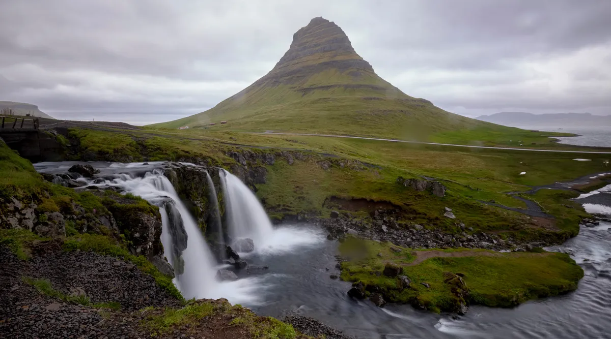Kirkjufell mountain with waterfall in Grundarfjordur, Snaefellsnes